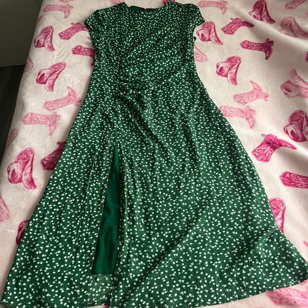 Elegant Green Floral Dress
